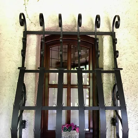 Villa Elisa
